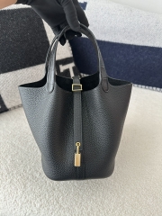 Picotin Lock 18cm Touch in Imported Clemence Leather with Matte Alligator Crocodile, CC89 Noir Black with Gold Hardware