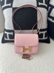 Constance 18cm Classic in Imported Epsom Leather, 3Q Rose Sakura with Gold Hardware