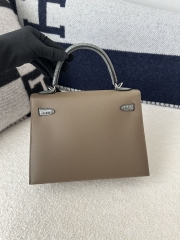Kelly 25cm Touch in HCP Water-Dyed Shiny Nilo Crocodile with Imported Madame Calfskin, CK18 Etoupe Grey and CK81 Gris Tourterelle with Silver Hardware