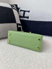 Kelly 25cm in Imported Epsom Leather, 3I Vert Criquet Avocado Green with Gold Hardware