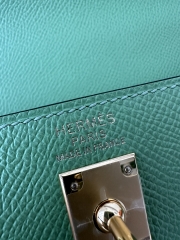 Kelly 25cm in Imported Epsom Leather, 3I Vert Criquet Avocado Green with Gold Hardware