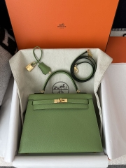 Kelly 25cm in Imported Epsom Leather, 3I Vert Criquet Avocado Green with Gold Hardware