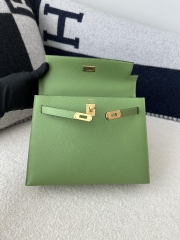 Kelly 25cm in Imported Epsom Leather, 3I Vert Criquet Avocado Green with Gold Hardware