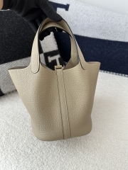 Picotin Lock 18cm in Imported Clemence TC Leather, S2 Trench with Gold Hardware