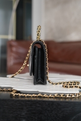 Chanel 24b Flap Bag with Chunky Chain Handle - Black