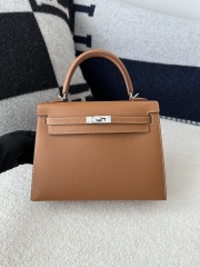 Kelly 25cm in Imported Epsom Leather, CK37 Gold with Silver Hardware