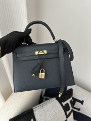 Kelly 25cm in Imported Epsom Leather, 2Z Blue Nuit Midnight Blue with Gold Hardware