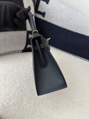 Kelly 25cm in Imported Epsom Leather, 2Z Blue Nuit Midnight Blue with Gold Hardware