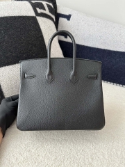 Birkin 25cm in Imported Chevre Goatskin, CC89 Noir Black with Gold Hardware
