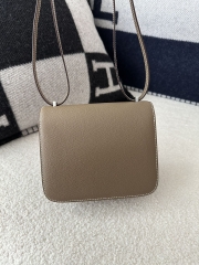 Constance 18cm Classic in Imported Epsom Leather, CK18 Etoupe Grey with Silver Hardware