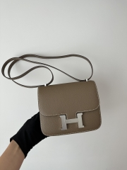 Constance 18cm Classic in Imported Epsom Leather, CK18 Etoupe Grey with Silver Hardware