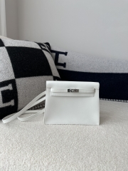 Kelly Danse 22cm Dance Bag in Imported Swift Calfskin, 01 Blank Pure White with Silver Hardware