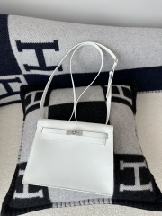 Kelly Danse 22cm Dance Bag in Imported Swift Calfskin, 01 Blank Pure White with Silver Hardware
