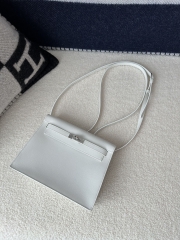 Kelly Danse 22cm Dance Bag in Imported Swift Calfskin, 01 Blank Pure White with Silver Hardware