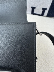 Roulis 18cm in Imported Evercolor Leather, CK89 Noir Black with Silver Hardware
