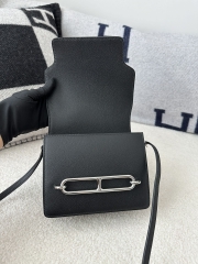 Roulis 18cm in Imported Evercolor Leather, CK89 Noir Black with Silver Hardware