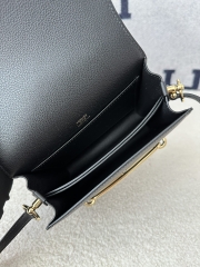 Roulis 18cm in Imported Evercolor Leather, CC89 Noir Black with Gold Hardware
