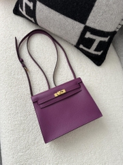 Kelly Danse 22cm Dance Bag in Imported Evercolor Calfskin, P9 Anemone with Gold Hardware
