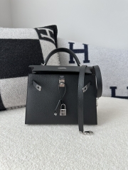 Kelly 25cm in Imported Epsom Leather, CK89 Noir Black with Silver Hardware