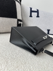 Kelly 25cm in Imported Epsom Leather, CK89 Noir Black with Silver Hardware