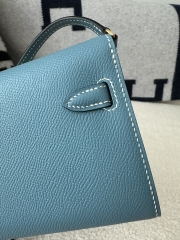 Kelly To Go Crossbody Wallet in Imported Epsom Leather, D2 New Blue Jean with Gold Hardware