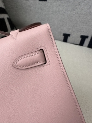 Kelly Pochette First Generation 22cm in Imported Swift Calfskin, 3Q Rose Sakura with Gold Hardware