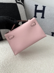 Kelly Pochette First Generation 22cm in Imported Swift Calfskin, 3Q Rose Sakura with Gold Hardware