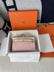 Kelly Pochette First Generation 22cm in Imported Swift Calfskin, 3Q Rose Sakura with Gold Hardware