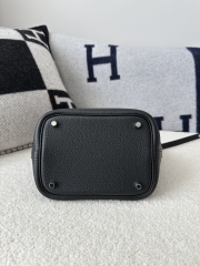 Picotin Lock 18cm in Imported Clemence TC Leather, CK89 Noir Black with Silver Hardware