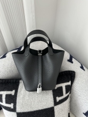 Picotin Lock 18cm in Imported Clemence TC Leather, CK89 Noir Black with Silver Hardware