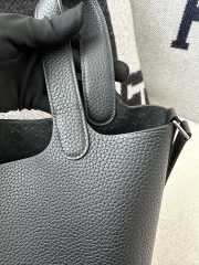 Picotin Lock 18cm in Imported Clemence TC Leather, CK89 Noir Black with Silver Hardware