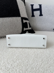 Kelly Mini II Second Generation in Pure White Epsom Leather with Silver Hardware