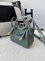 Lindy Mini TC Clemence Calfskin Leather CC63 Vert Amande Almond Green Gold Hardware