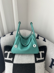Lindy 26cm TC Clemence Calfskin Leather U1 Vert Verone Verona Green Silver Hardware