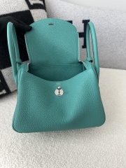 Lindy 26cm TC Clemence Calfskin Leather U1 Vert Verone Verona Green Silver Hardware