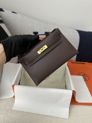 Kelly Pochette 22cm Swift Calfskin Leather CK47 Chocolate Brown Gold Hardware