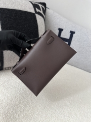 Kelly Pochette 22cm Swift Calfskin Leather CK47 Chocolate Brown Gold Hardware
