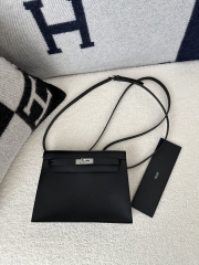 Kelly Danse 22cm Swift Calfskin Leather Black CC89 Noir Silver Hardware