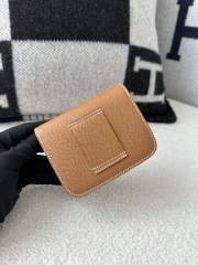 Constance slim epsom  CC37 Gold  gold hardware
