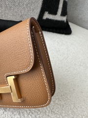 Constance slim epsom  CC37 Gold  gold hardware