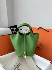 Picotin lock 18cm Clemence  A8 Vert yucca Gold hardware