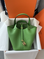 Picotin lock 18cm Clemence  A8 Vert yucca Gold hardware