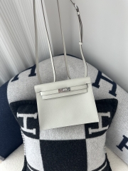Kelly danse 22cm evercolor 80 Pearl Grey silver hardware