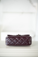 Chanel 24b Flap Bag with Chunky Chain Handle - Wine Red