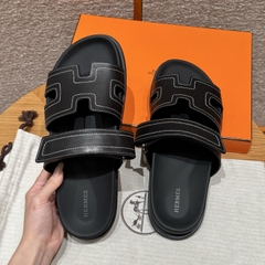 JD-620 Black Chypre Sandal - Natural Lambskin