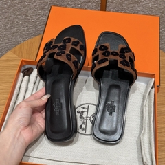 JD-450 181 Oran Drag Sandals in Brun Fume Chamois Leather