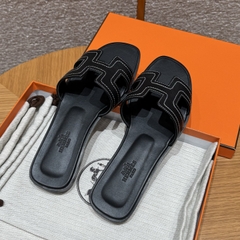 JD-450 - 181 Oran Slippers in Black (Noir) Swift Calfskin with Genuine Leather Outsole