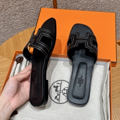 JD-450 - 181 Oran Slippers in Black (Noir) Swift Calfskin with Genuine Leather Outsole