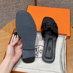 JD-450 - 181 Oran Slippers in Black (Noir) Swift Calfskin with Genuine Leather Outsole