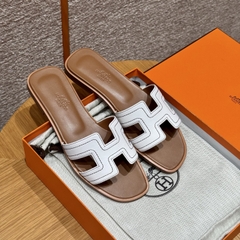 JD-450 - 181 Oran Slippers in Pure White Swift Calfskin with Genuine Leather Outsole